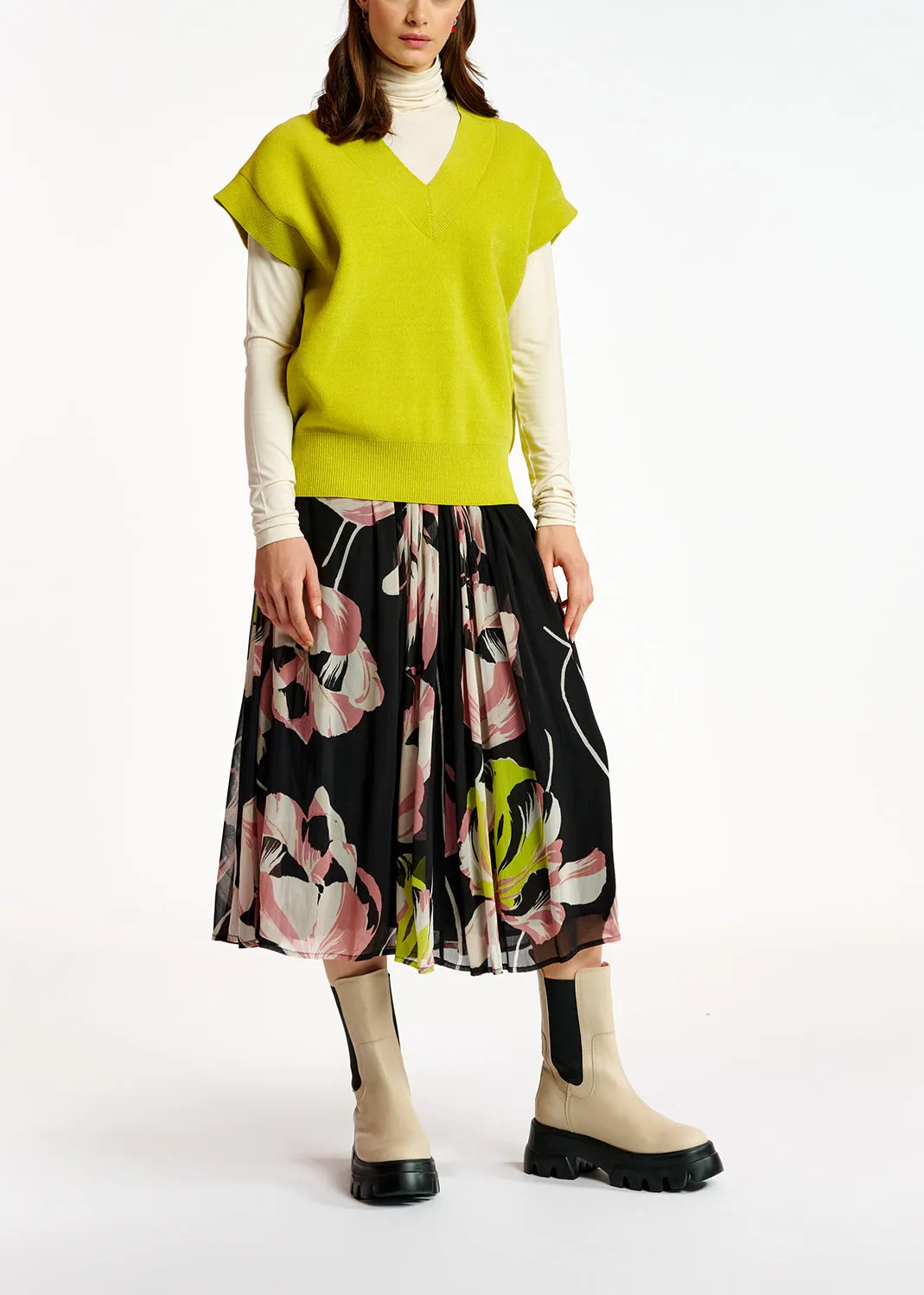 Black floral-print maxi skirt