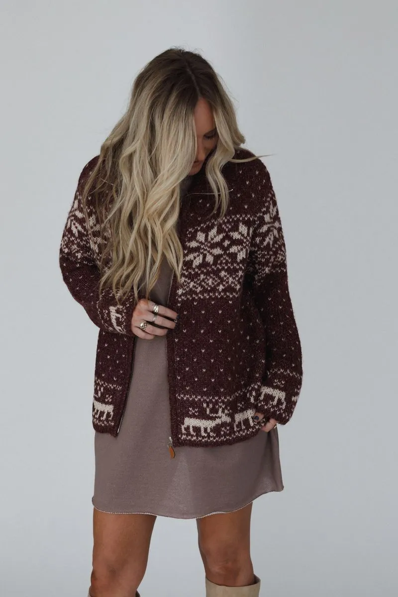 Eleanora Cardigan - Wine